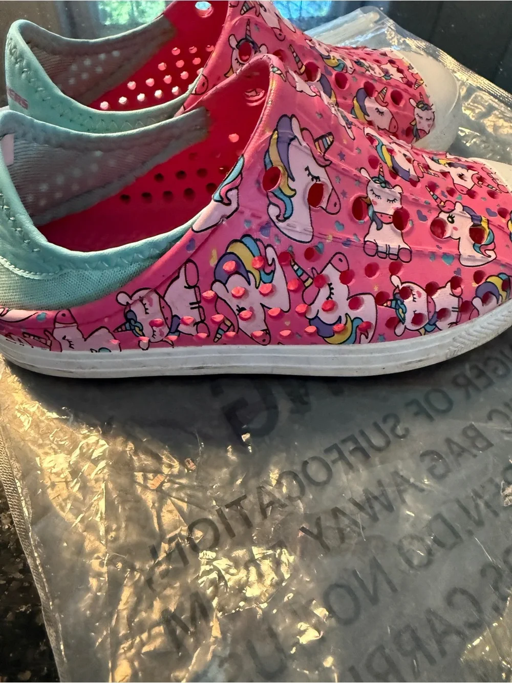 Skechers fun pink